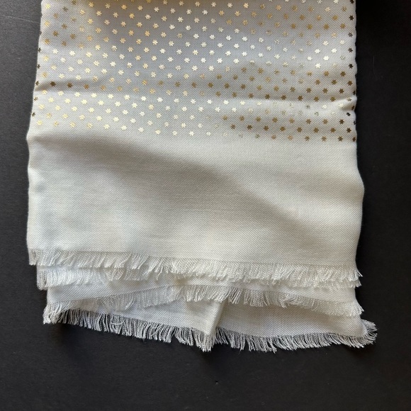 Gucci, GUCCY Modal Cashmere Shawl, White with Gold Stars and Retro Font “Guccy” - Picture 12 of 15